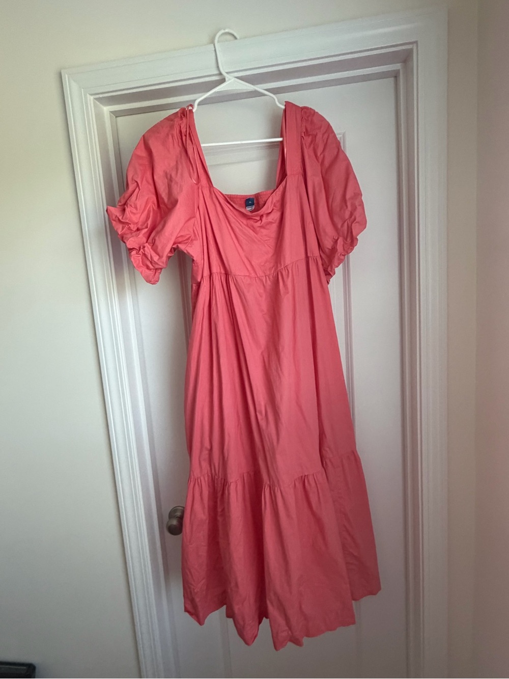 Old Navy Coral Puff-Sleeve Midi Dress